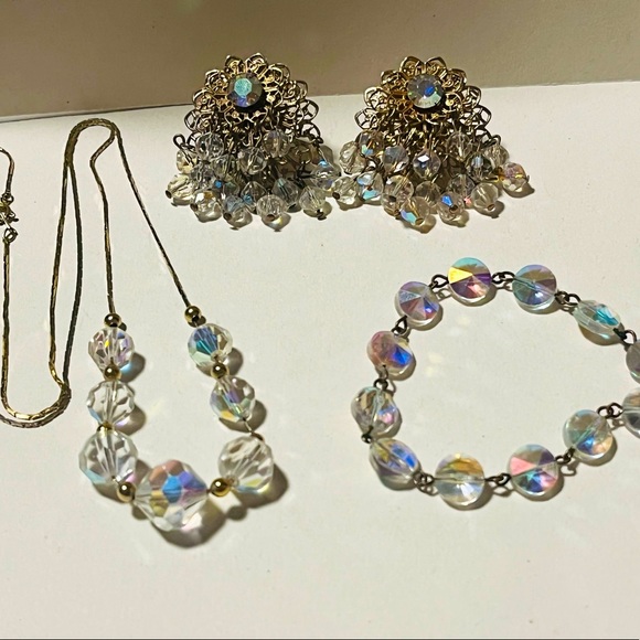 Vintage AB Crystal Jewelry Lot Aurora Borealis Coated Jewelry - Picture 1 of 11